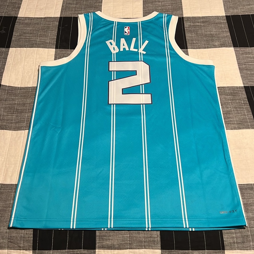 Charlotte Hornets #2 LaMelo Ball NBA Home Swingman Jersey - Picture 1 of 9
